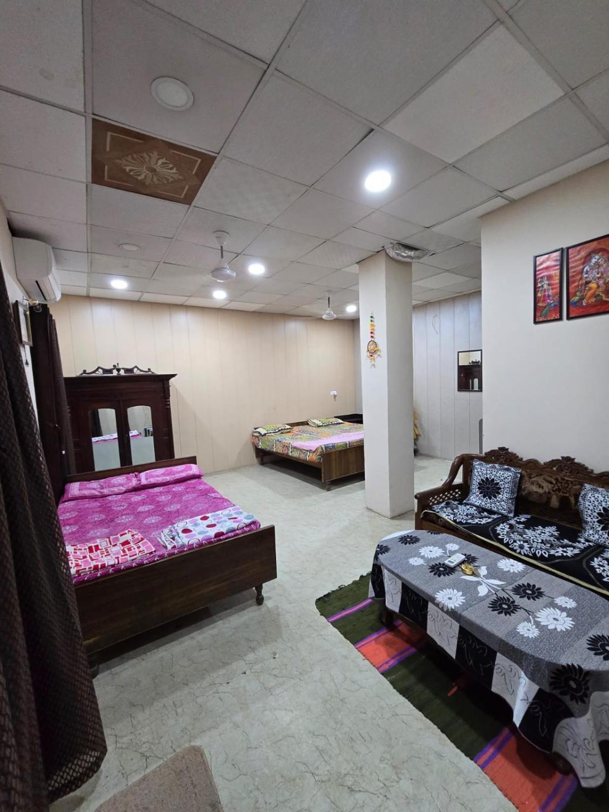 Kashi Shree Apartment พาราณสี ภายนอก รูปภาพ